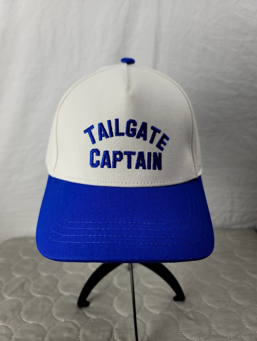 Wild Fable Tailgate Captain Hat White Blue Unisex NWT Baseball Cap Target Game D